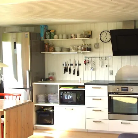 Carelle - 300m From The Sea By Interhome Nyaraló *