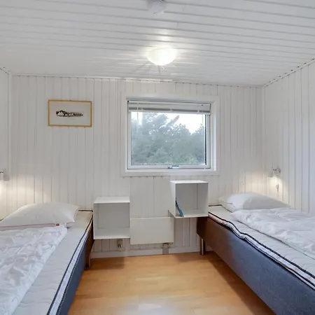 Nyaraló Carelle - 300m From The Sea By Interhome Torsted