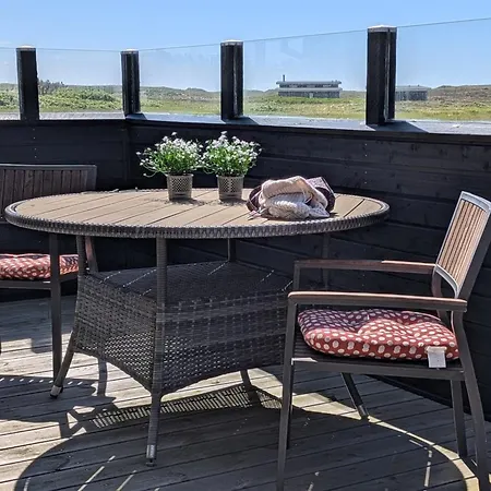 Carelle - 300m From The Sea By Interhome *