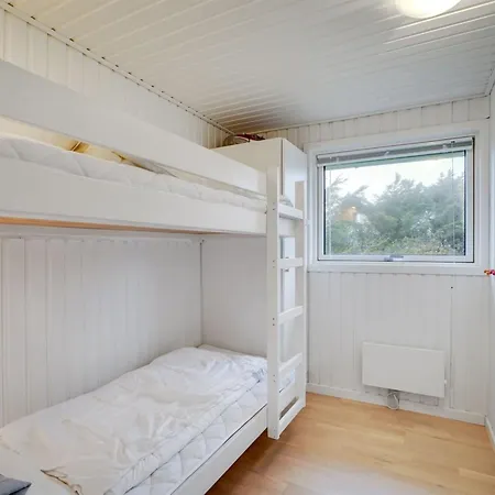 Nyaraló Carelle - 300m From The Sea By Interhome Torsted